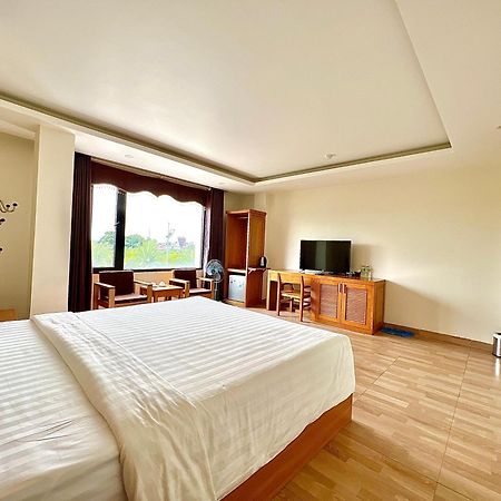 Noi Bai Dragon Airport Hotel מראה חיצוני תמונה