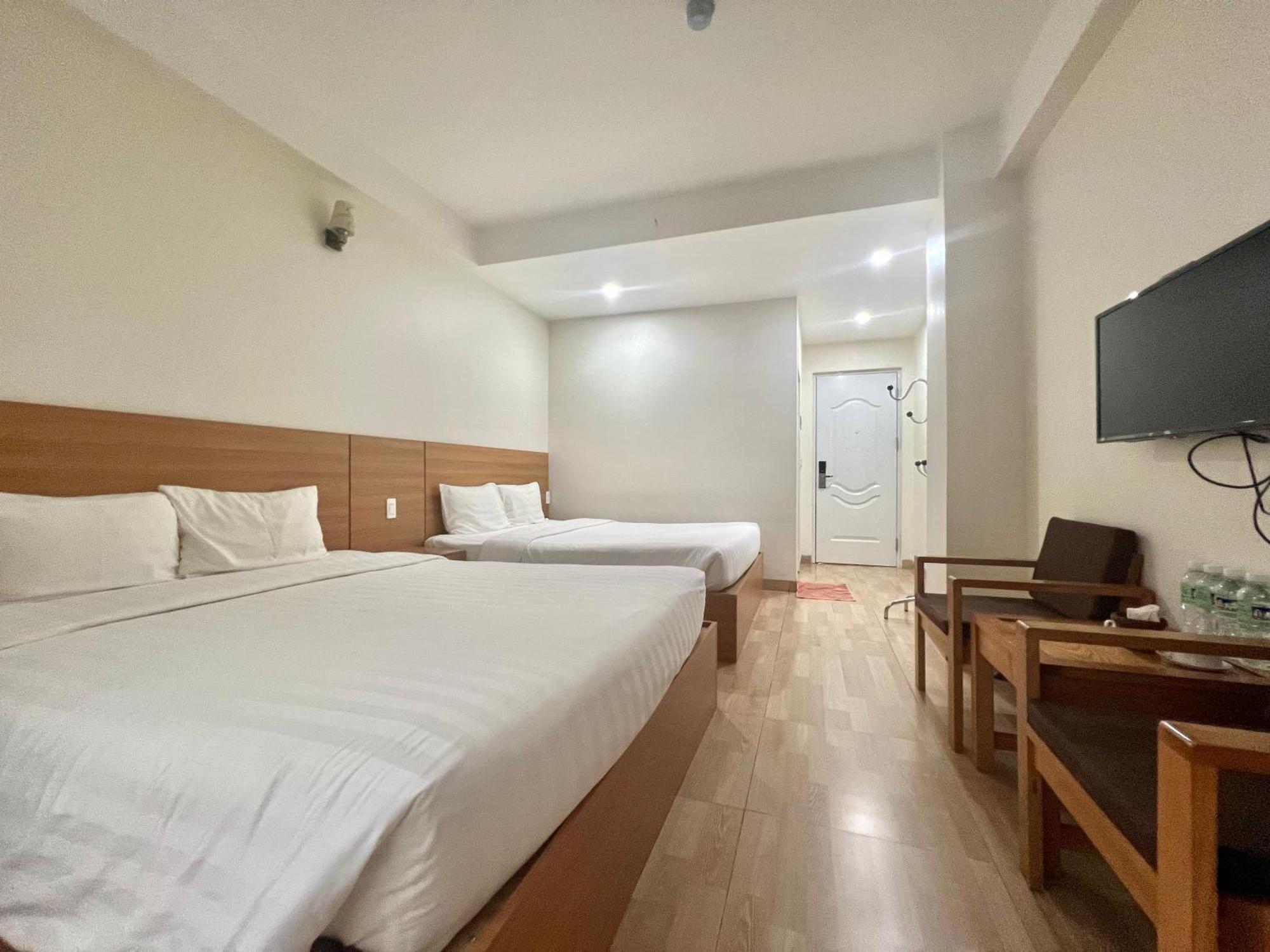 Noi Bai Dragon Airport Hotel מראה חיצוני תמונה