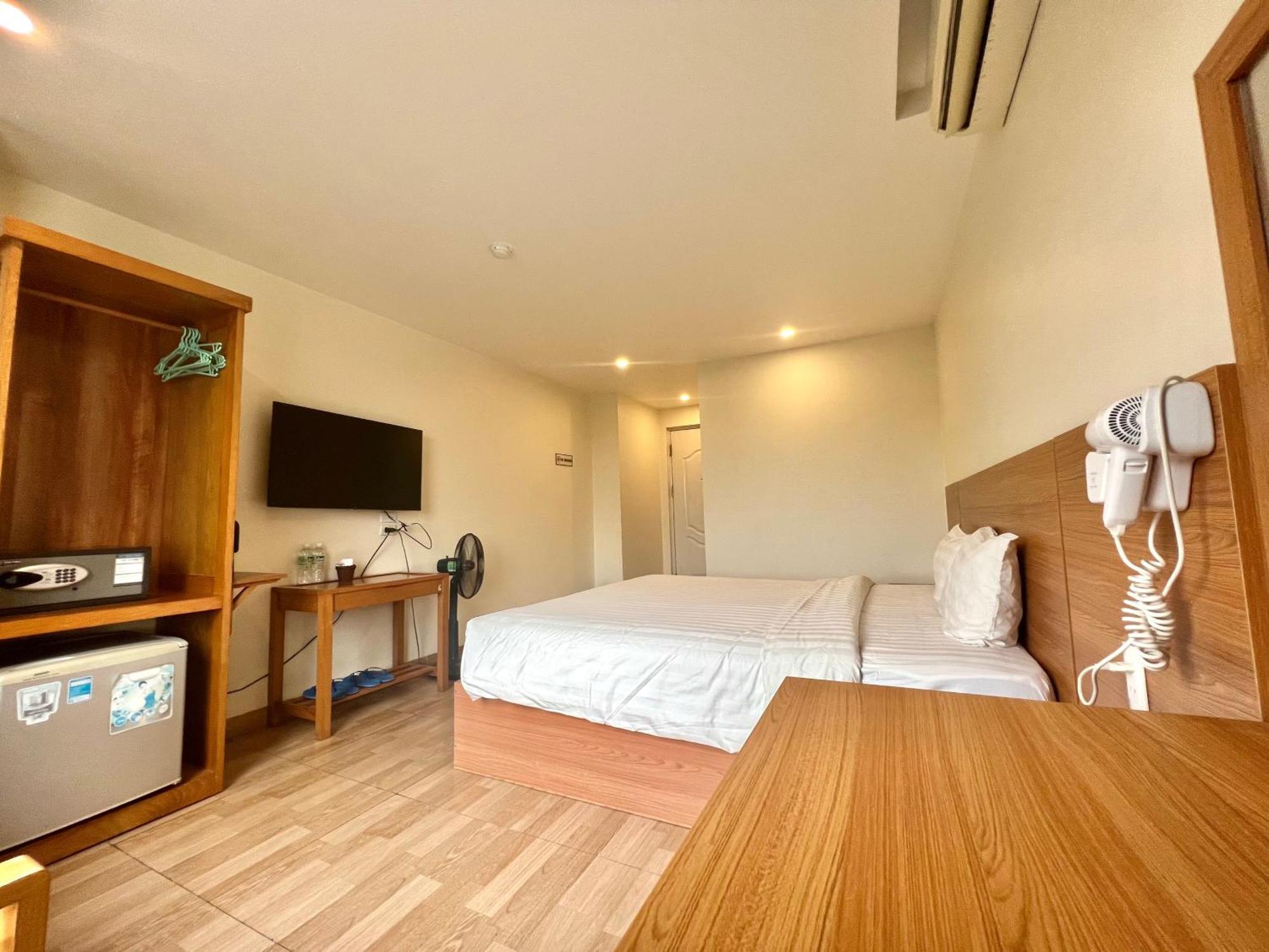 Noi Bai Dragon Airport Hotel מראה חיצוני תמונה