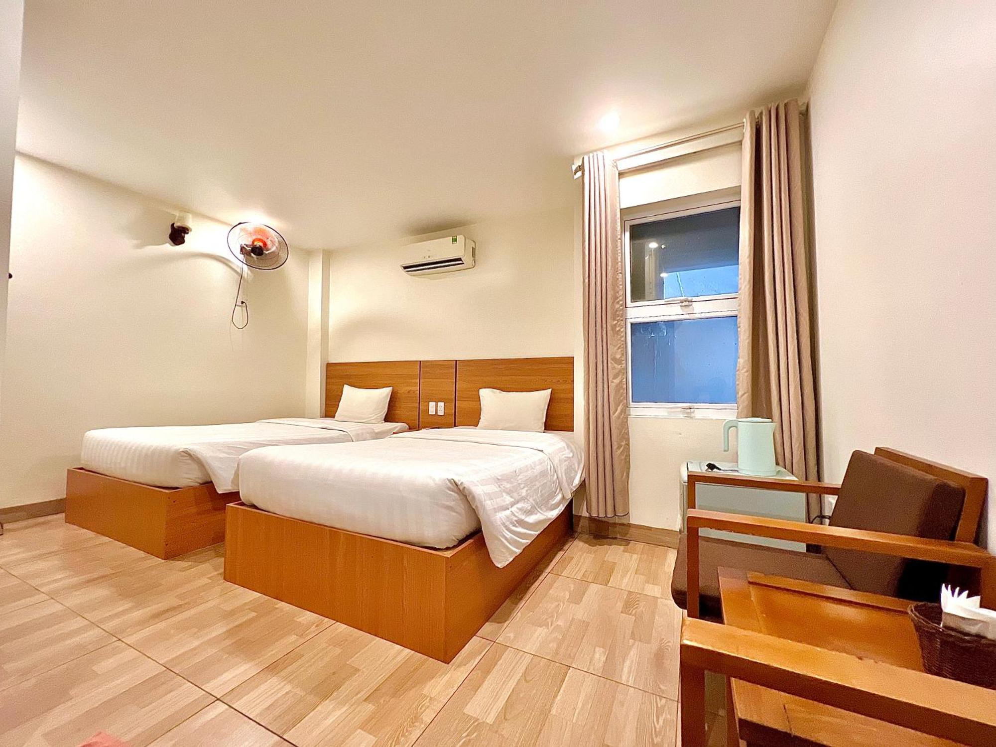 Noi Bai Dragon Airport Hotel מראה חיצוני תמונה