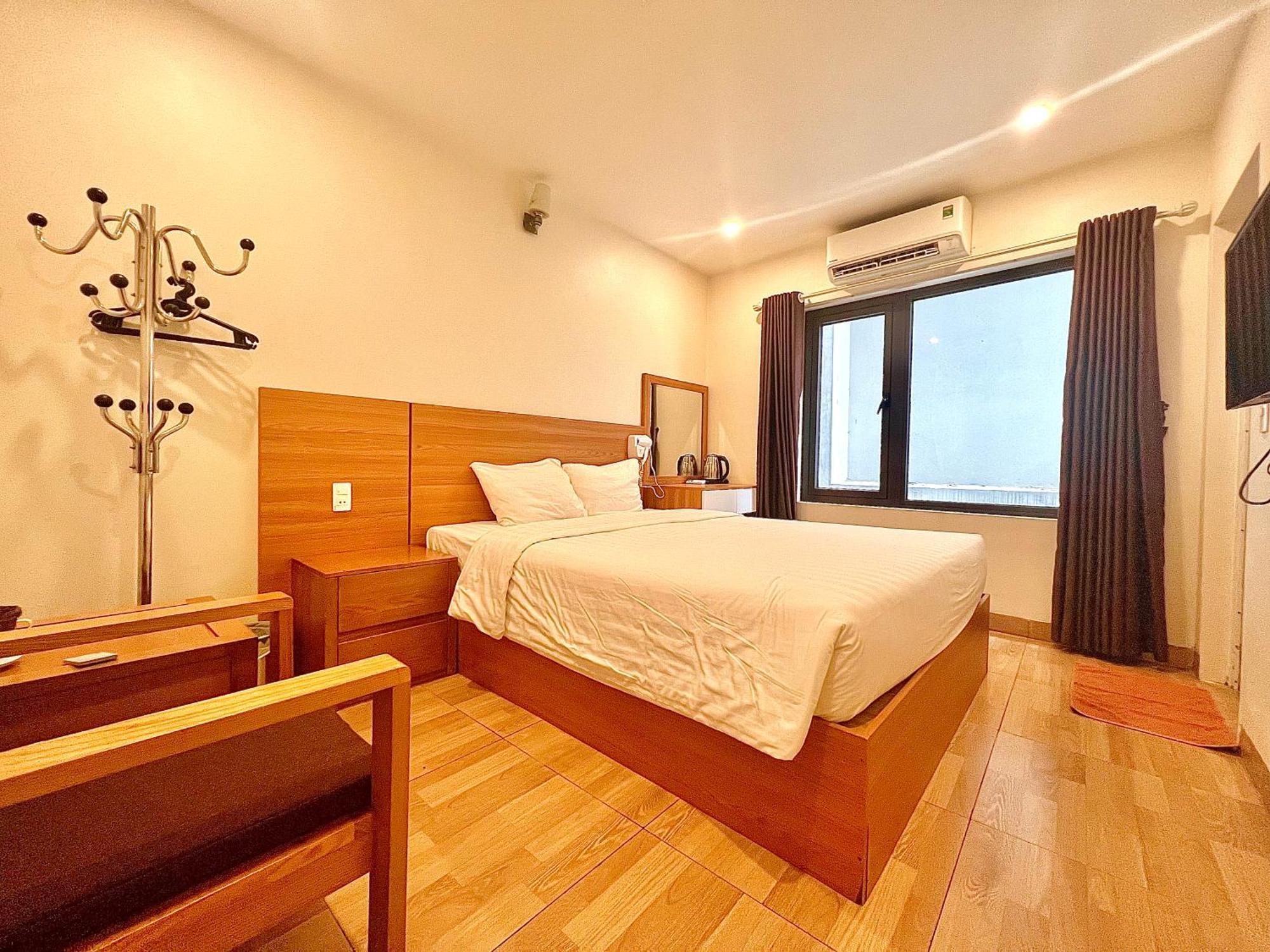 Noi Bai Dragon Airport Hotel מראה חיצוני תמונה