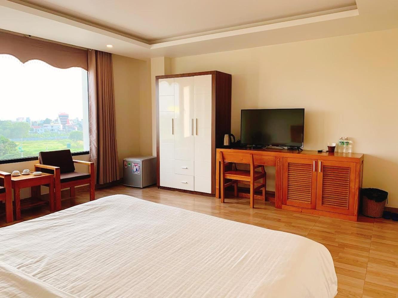 Noi Bai Dragon Airport Hotel מראה חיצוני תמונה