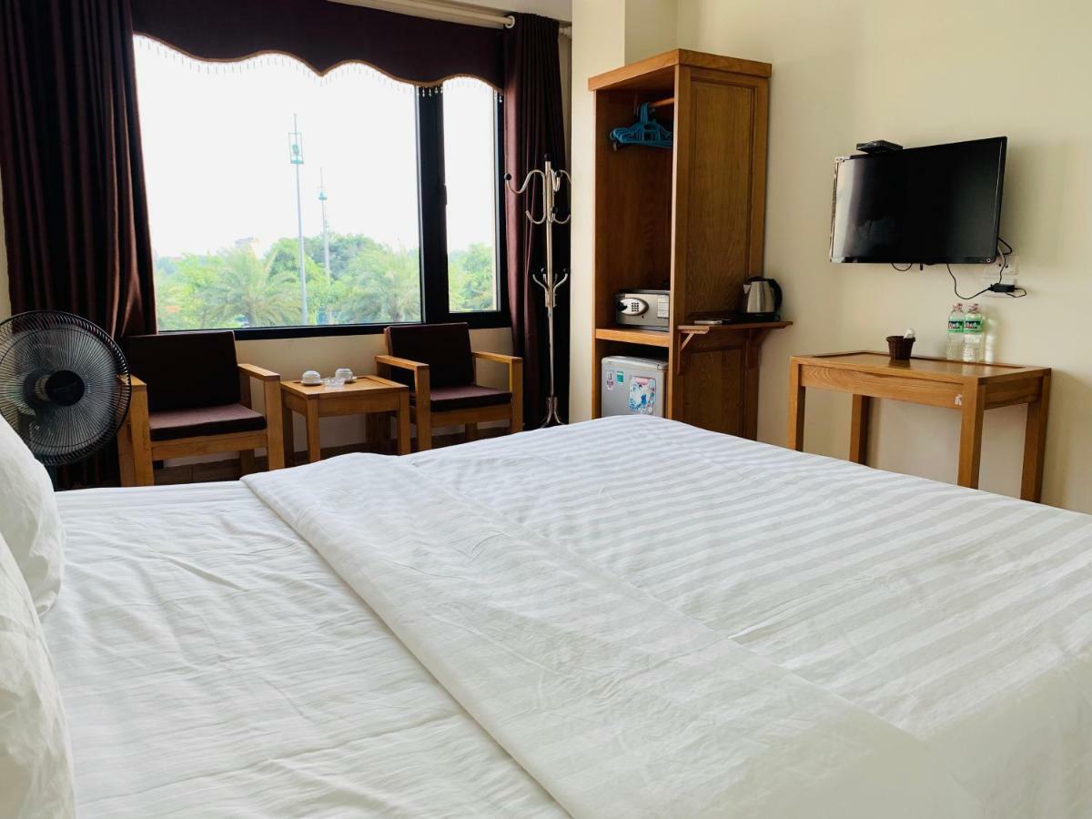Noi Bai Dragon Airport Hotel מראה חיצוני תמונה