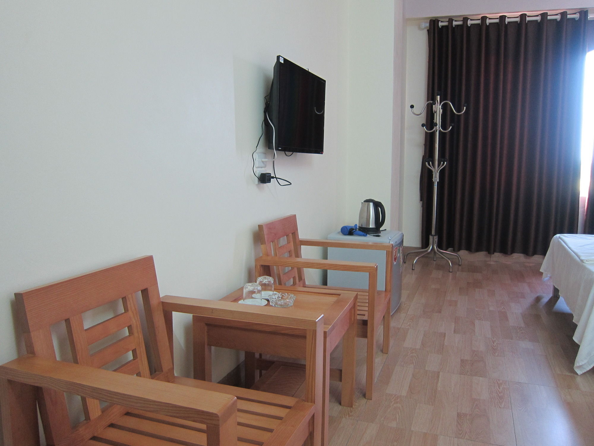 Noi Bai Dragon Airport Hotel מראה חיצוני תמונה