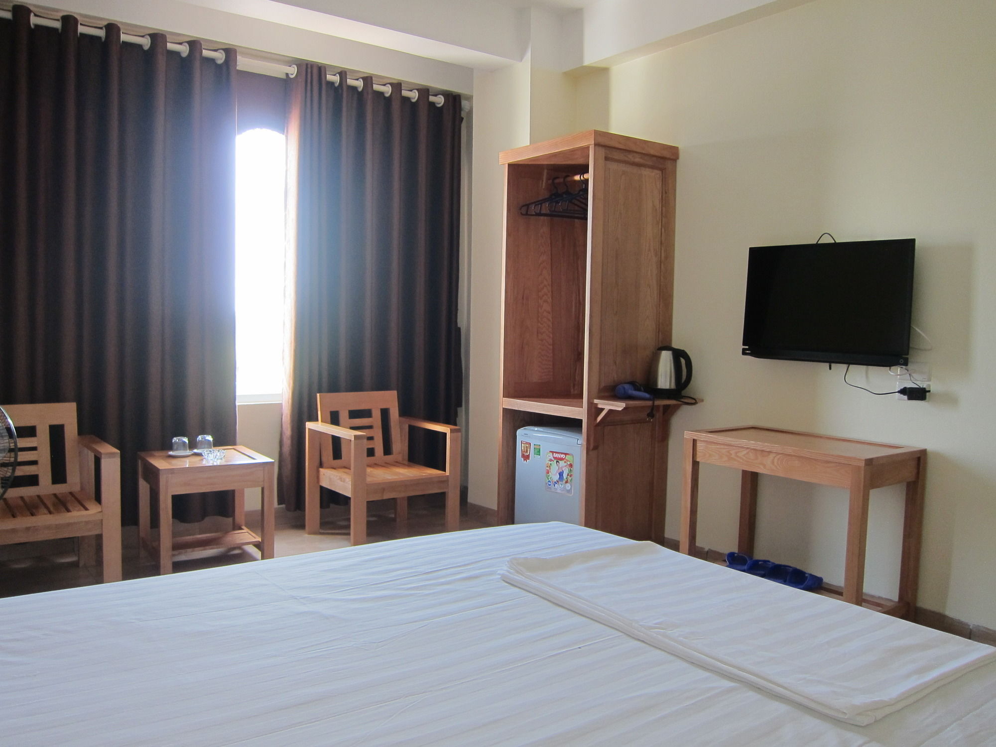 Noi Bai Dragon Airport Hotel מראה חיצוני תמונה