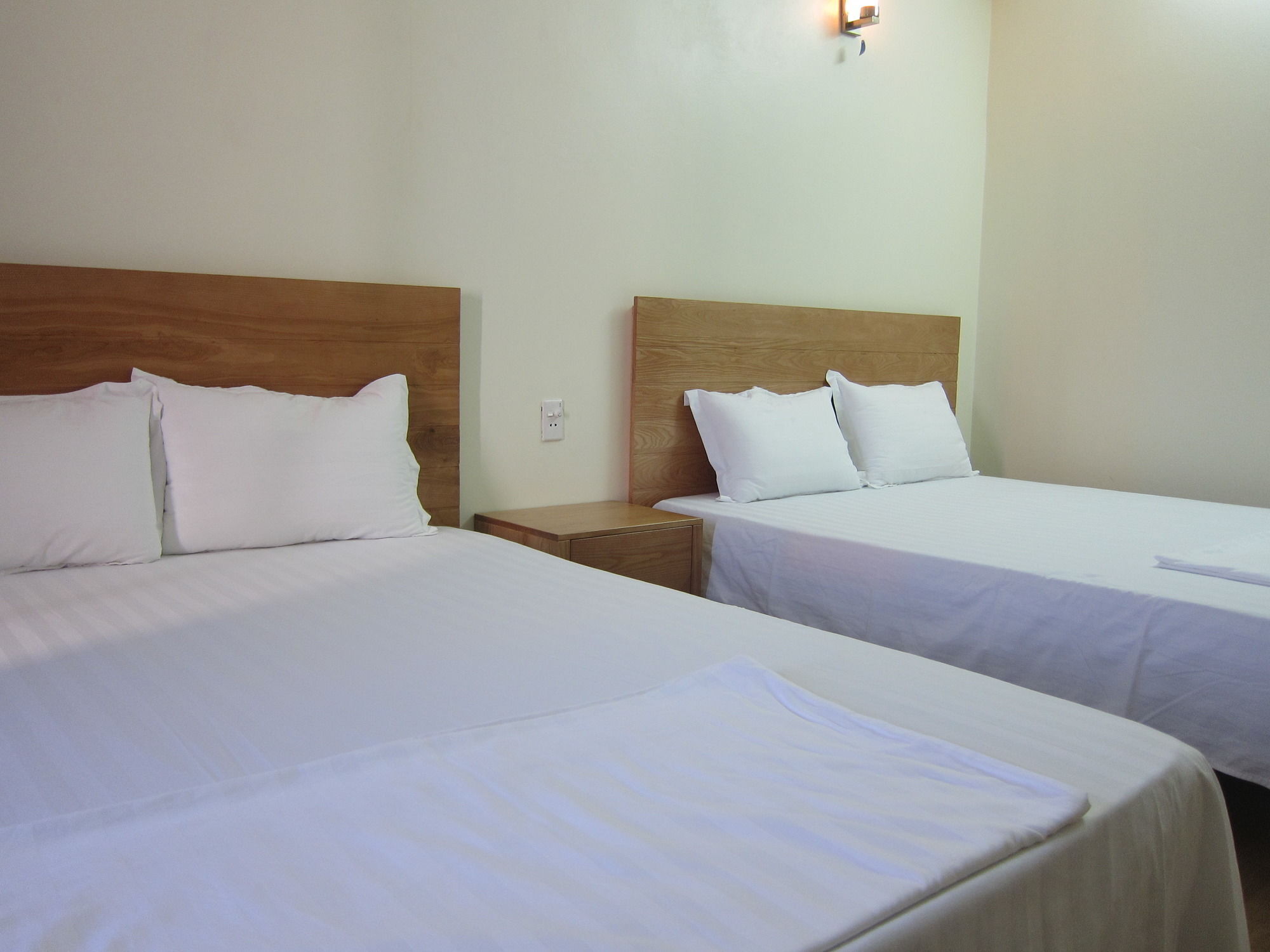 Noi Bai Dragon Airport Hotel מראה חיצוני תמונה