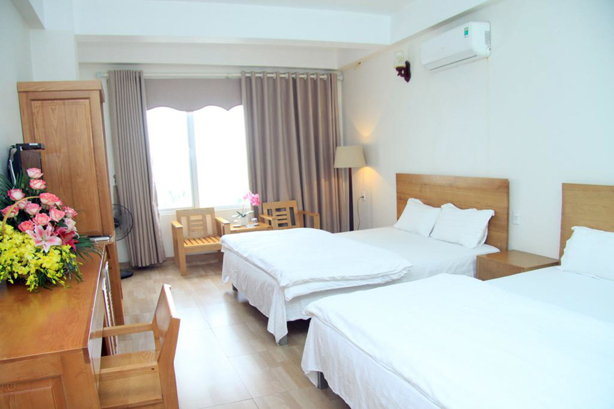 Noi Bai Dragon Airport Hotel מראה חיצוני תמונה