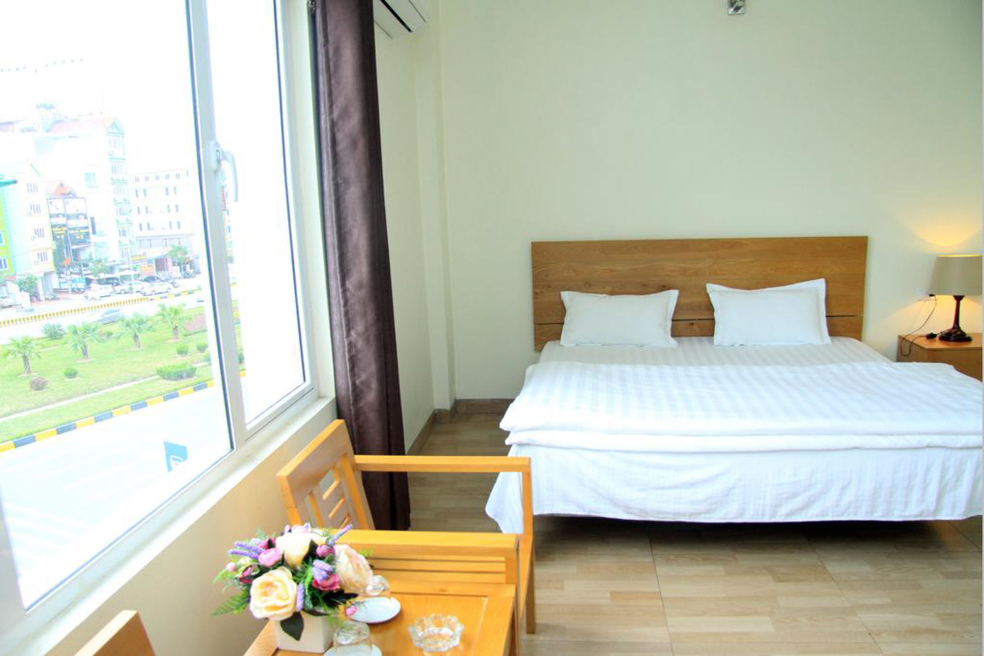 Noi Bai Dragon Airport Hotel מראה חיצוני תמונה